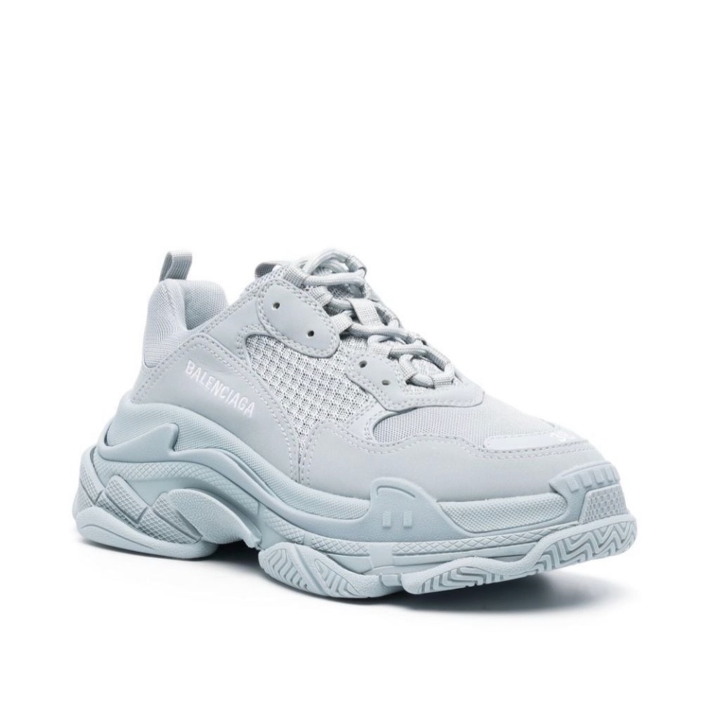 💯 Balenciaga Triple S Sneaker